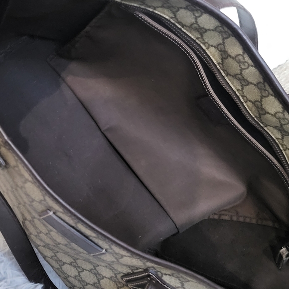 GUCCI GG Supreme Monogram MM Zippered Tote Bag... Authentic!! - Picture 9 of 16
